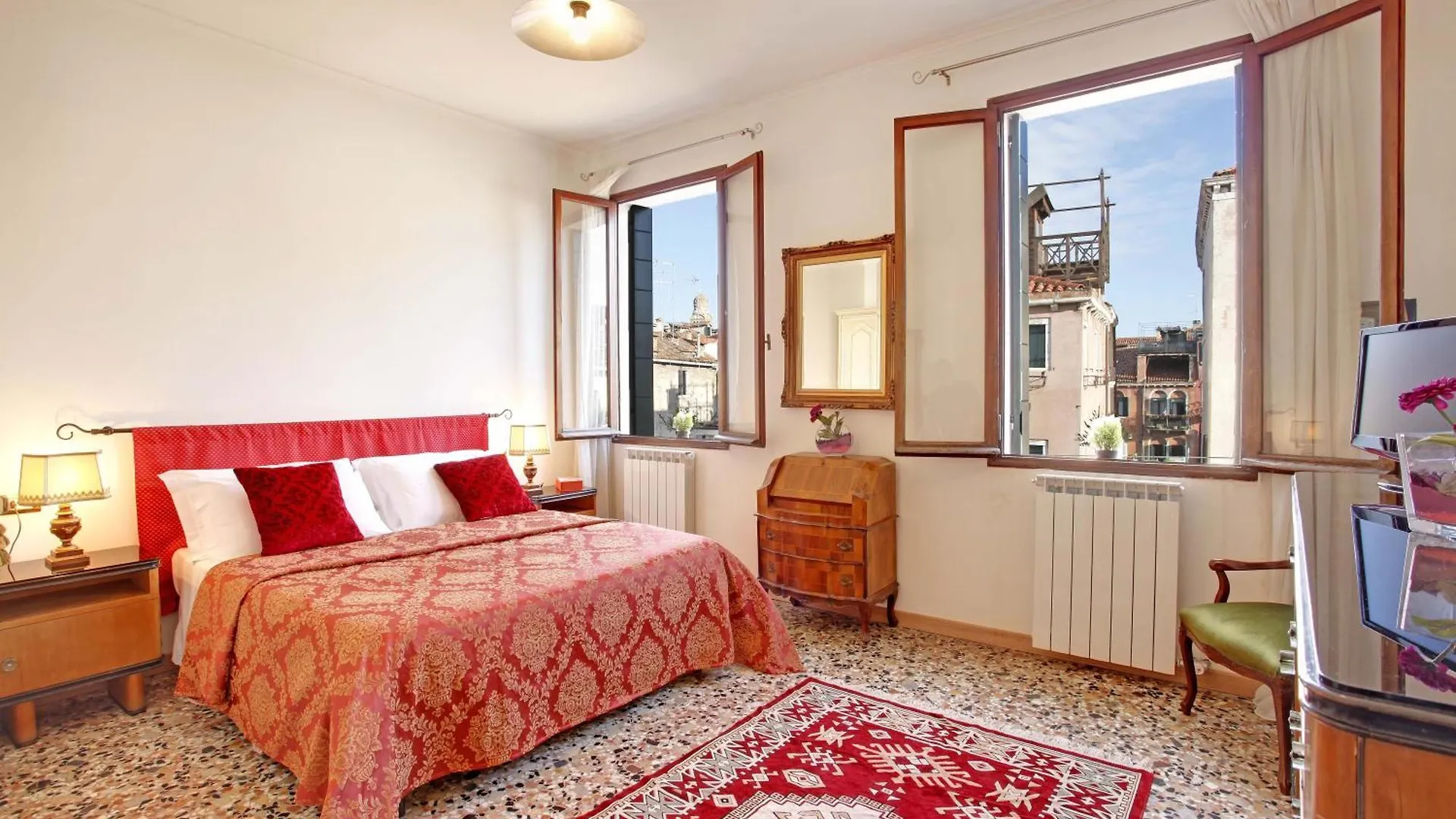 Grimaldi Apartments Cannaregio Venice Italy