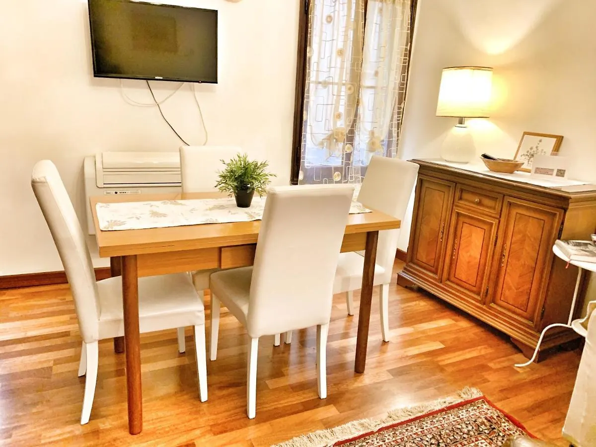 Grimaldi Apartments Cannaregio Venice 0*,