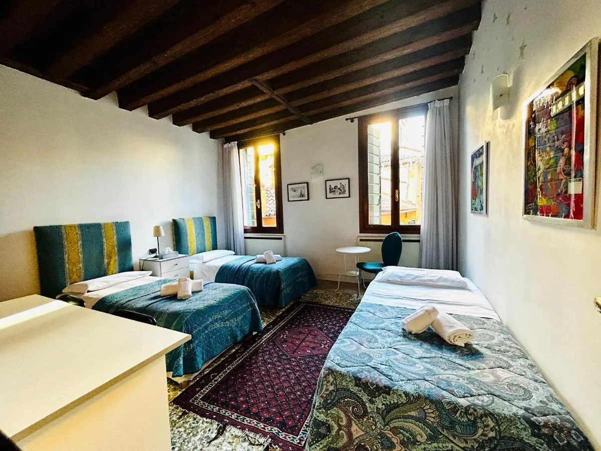 Grimaldi Apartments Cannaregio Venice
