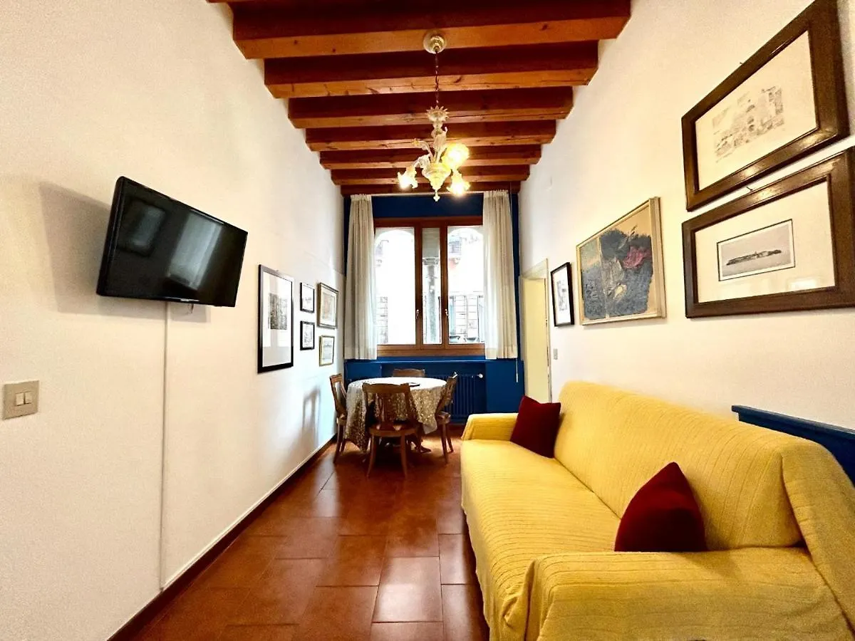 Grimaldi Apartments Cannaregio Venice