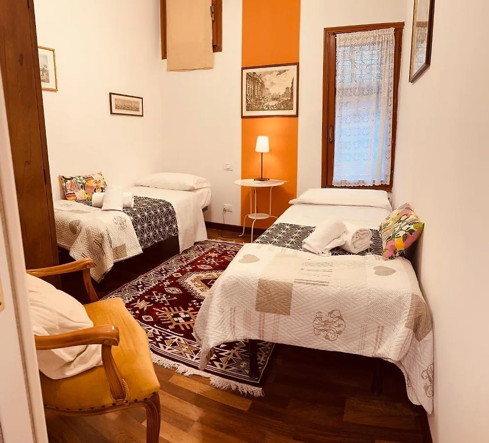 Grimaldi Apartments Cannaregio Venice