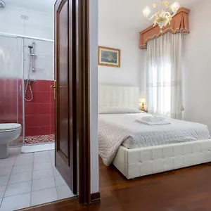  Apartment Residenza Calle Larga San Marco