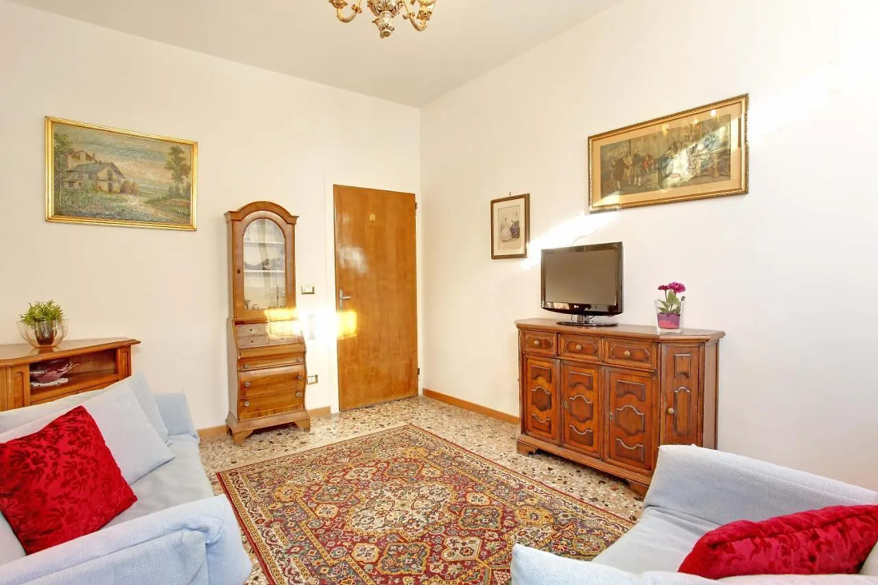 Grimaldi Apartments Cannaregio Venice